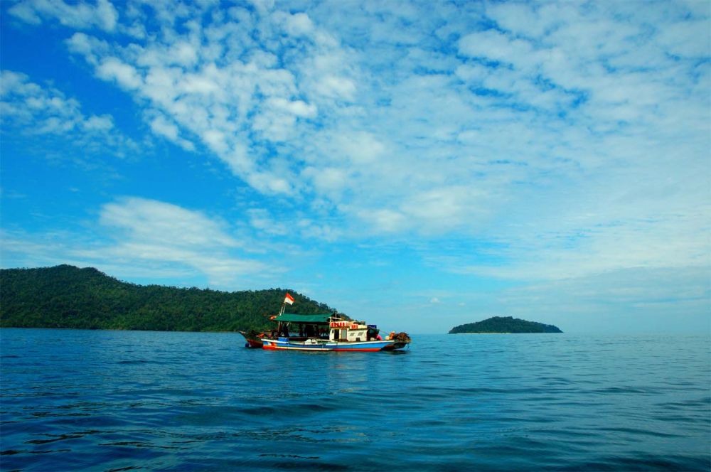 ilustrasi laut di Indonesia (foto: goodnewsfromindonesia)