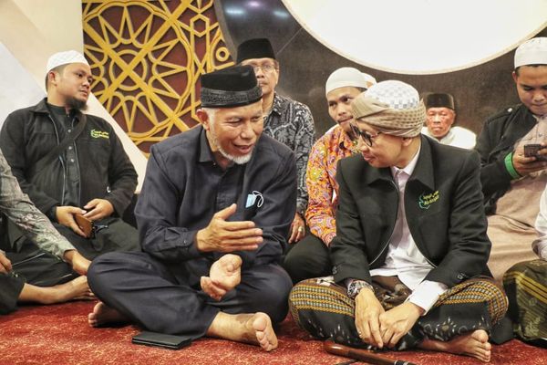 Tabligh Akbar Yahya Zainul Ma'arif