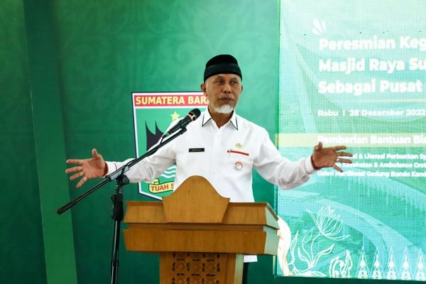 Masjid Raya Sumbar sebagai Pusat Edukasi dan Destinasi Wisata Religi