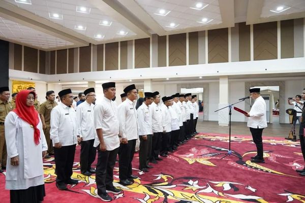 Pengurus Masjid Agung Dharmasraya Periode 2021-2025 Dikukuhkan