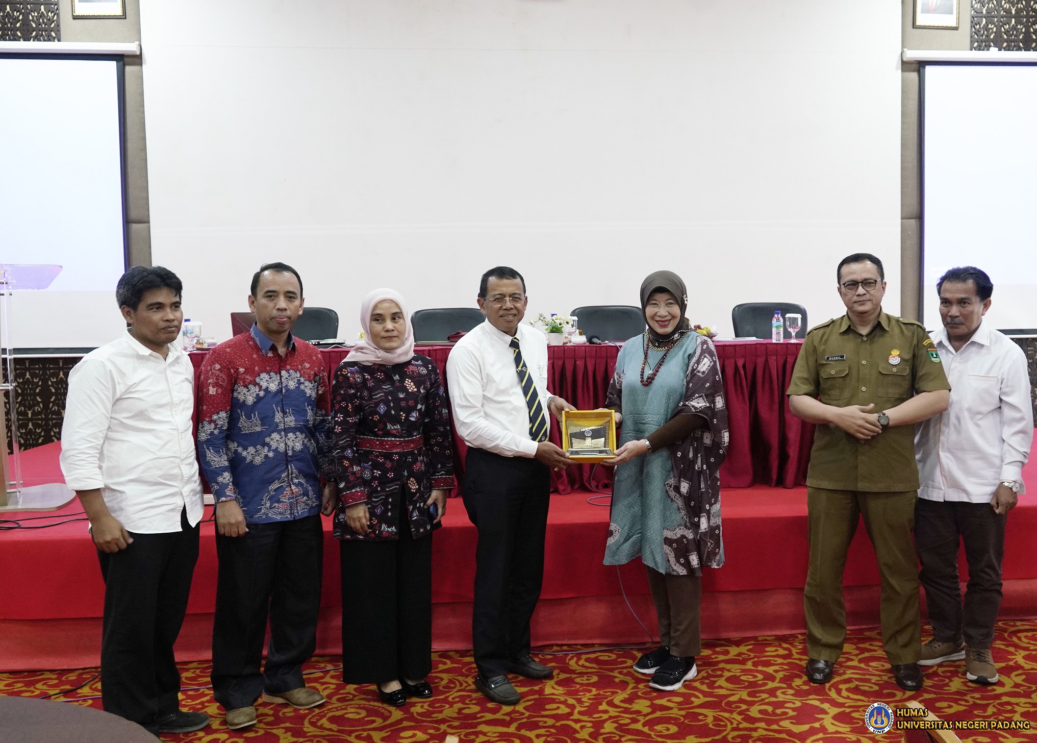 Universitas Negeri Padang Fakultas Kedokteran Gelar FGD Bersama Tim Divisi Pendidikan Konsil Kedokteran Indonesia