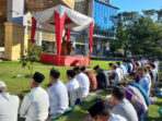 Universitas Negeri Padang Selenggarakan Sholat Idul Adha, Khatib Prof. Dr. Syamsul Bahri Khatib