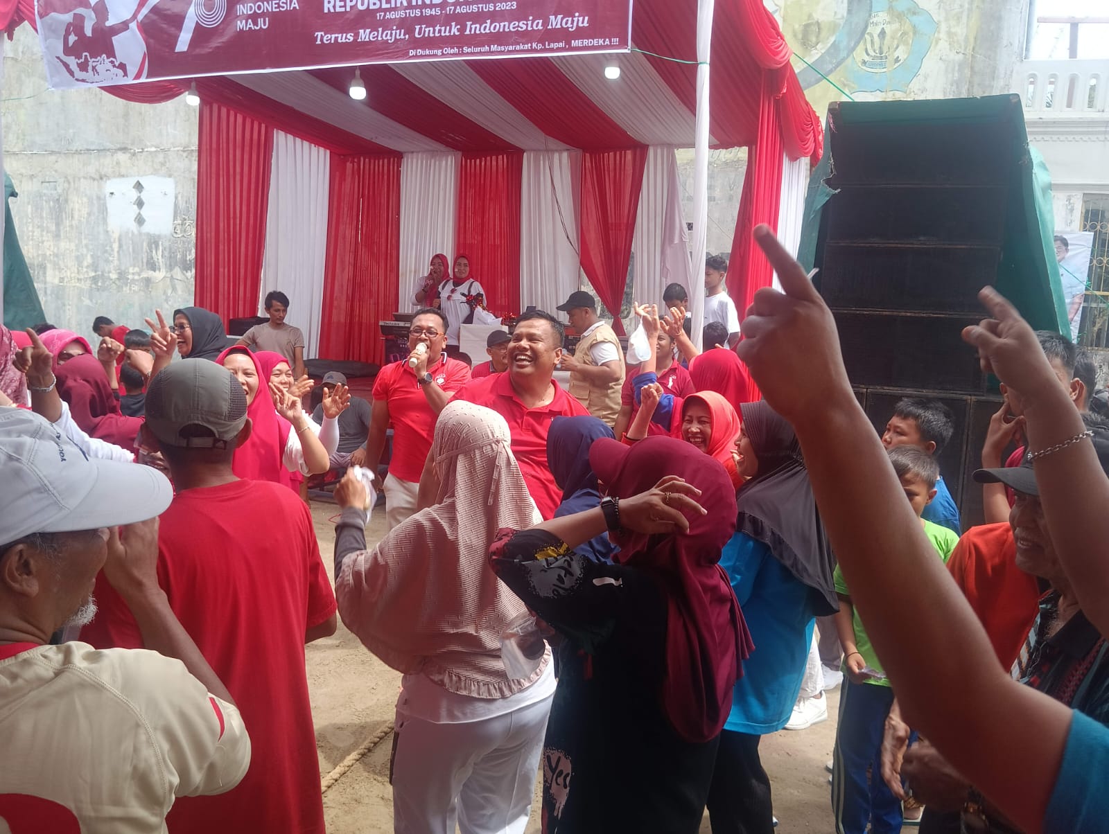 Kampung Lapai Baralek Gadang Semarakkan Dirgahayu RI Ke-78