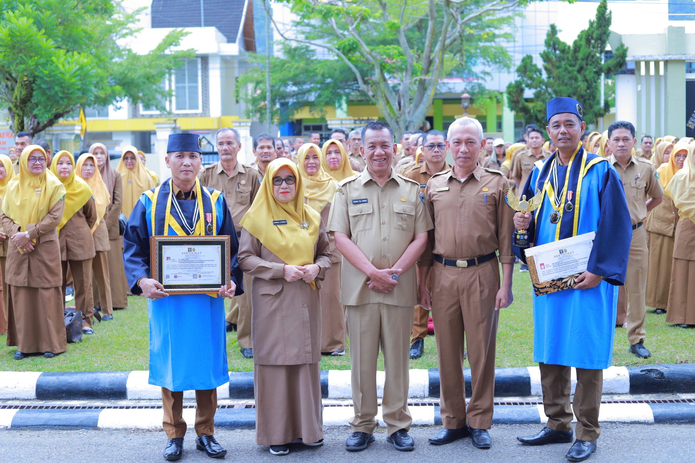 Pemerintah Kabupaten Pesisir Selatan Apresiasi Wali Nagari Koto Nan Duo IV Koto Hilie dan Walinagari Sungai Nyalo IV Koto Mudiak, Senin (12/06/2023), Pesisir Selatan, sumatera Barat.