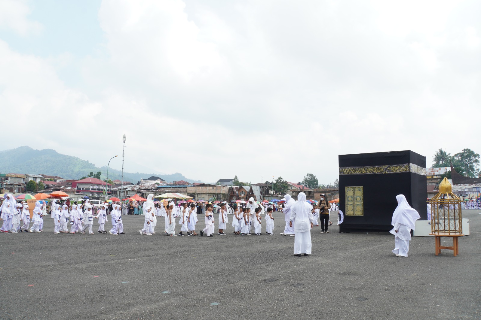 1.028 Murid TK se-Kota Padang Panjang Ikuti Peragaan Manasik Haji