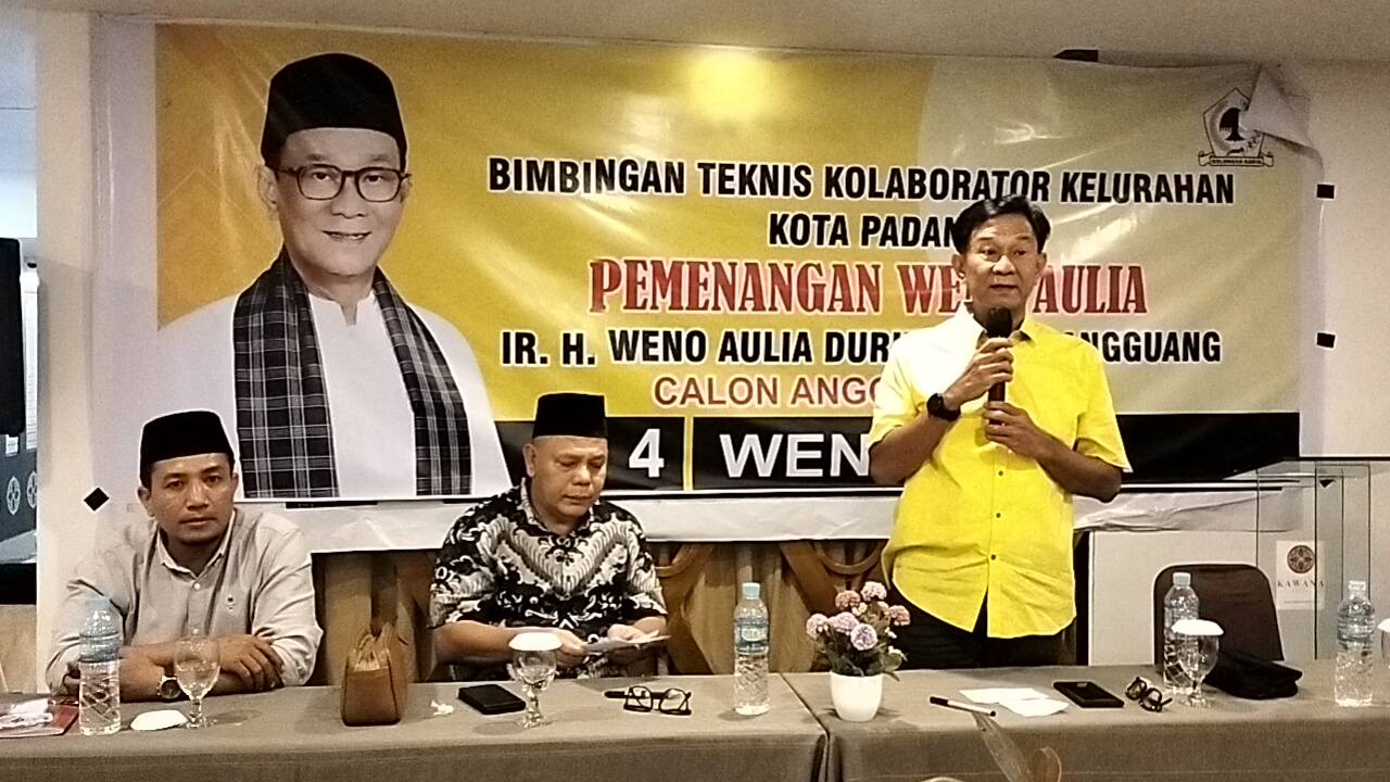 Caleg DPR RI Dapil Sumbar 1, Weno Aulia Durin Dt. Tumangguang Mengadakan Pelatihan dengan Koordinator Tim Pemenangan di Kota Padang