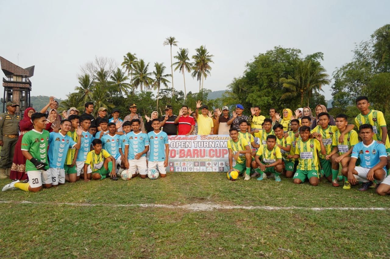 Bupati Solok Selatan Khairunas Buka Koto Baru Cup dan Peringati 100 Tahun PSKB.