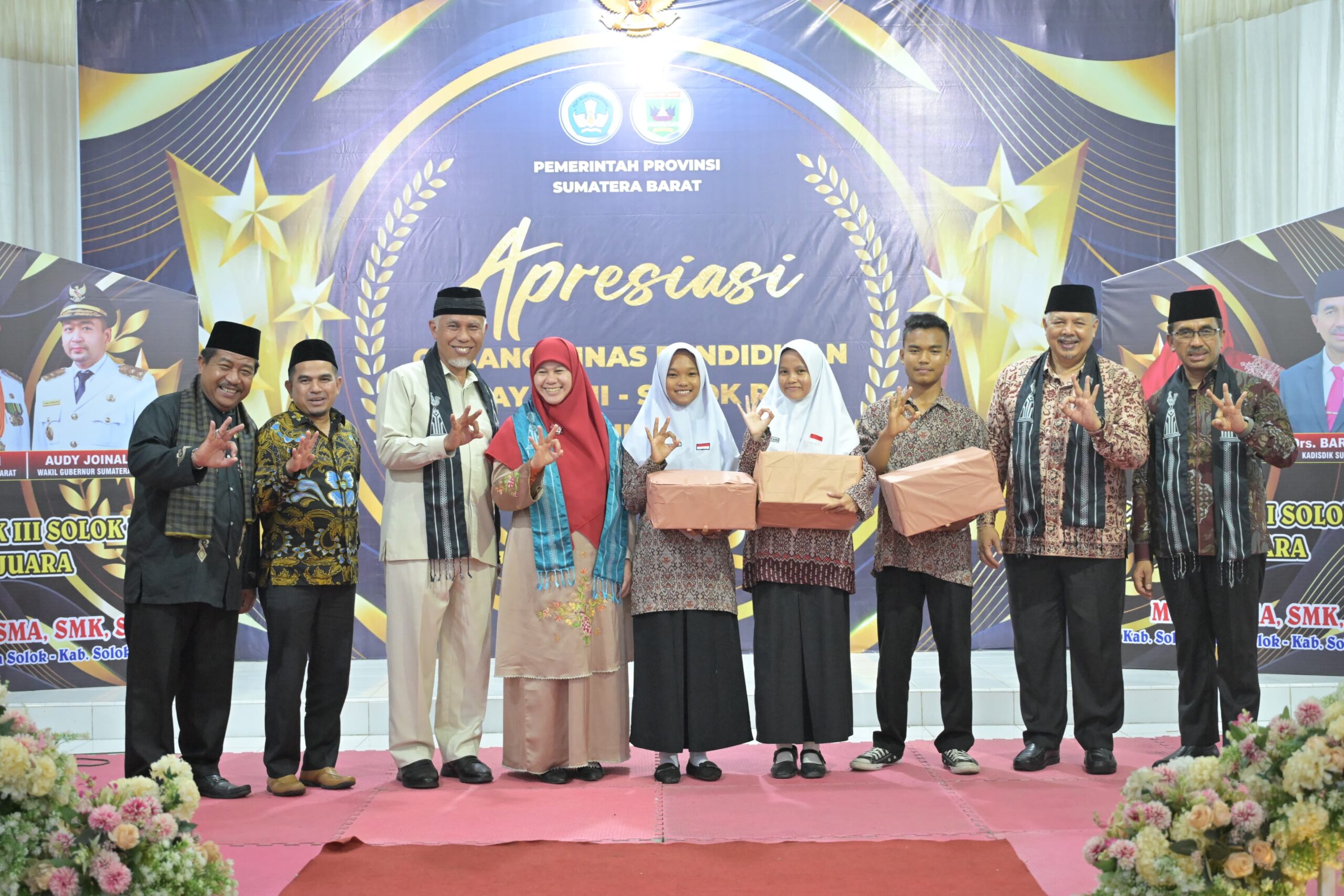 Malam Apresiasi Cabdindik Solok Raya, Gubernur Mahyeldi Ansharullah Minta SDM Kependidikan Pacu Kualitas Pendidikan Sumbar