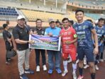 Tim Sepakbola Sumbar Melaju ke Final Porwil XI, Gubernur dan Wagub Berikan Langsung Bonus