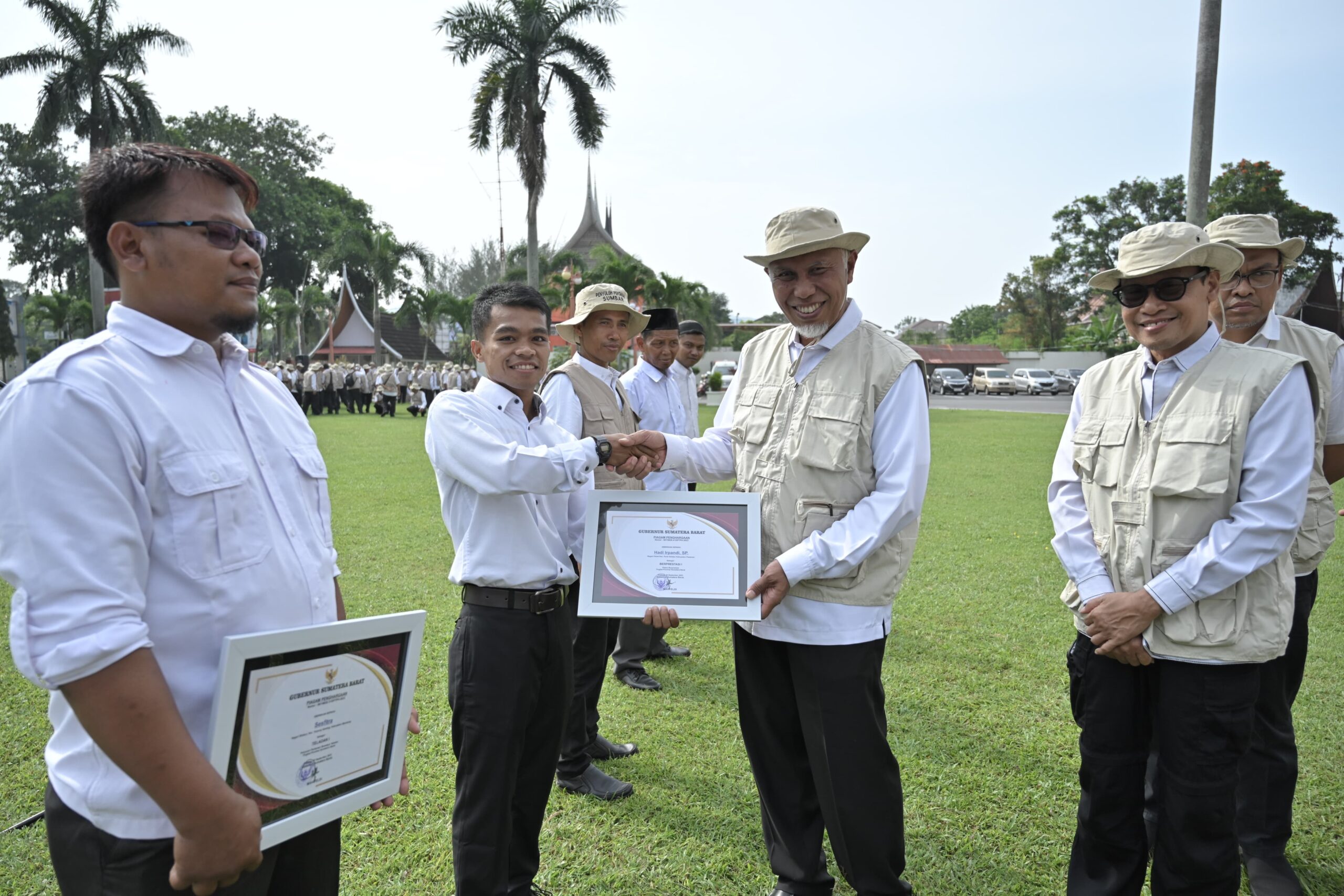 Gubernur Mahyeldi Ansharullah Meminta Penyuluh Terus Memotivasi Petani agar Produksi Pertanian Sumbar Makin Meningkat