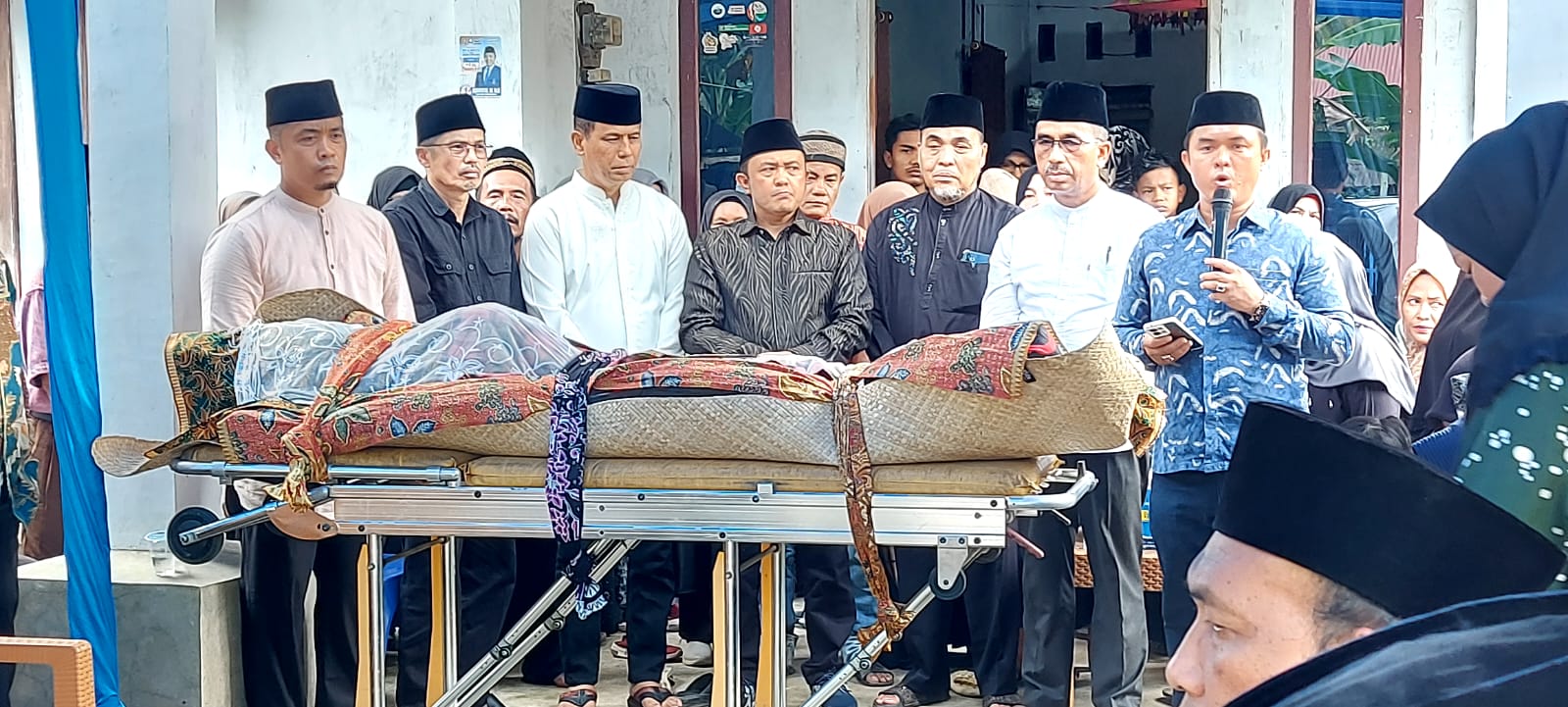 Pemprov Sumbar Turut Berduka Atas Telah Bepulangnya Ayahanda Tercinta Muhayatul