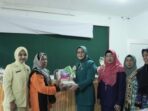 Peringati Hari Ibu, Gabungan Organisasi Wanita (GOW) Kota Padang Panjang Berbagi 90 Paket Sembako