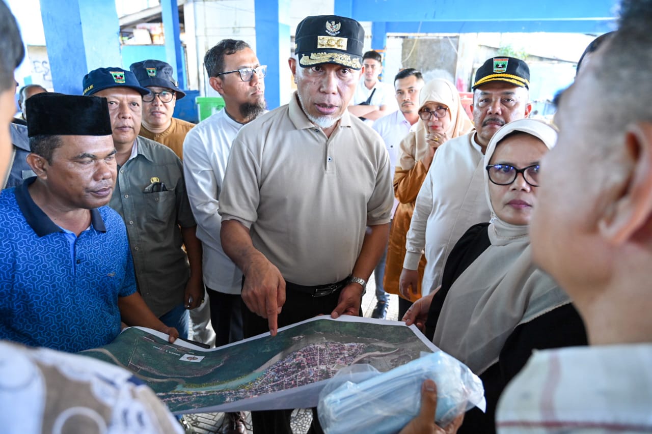 Gubernur Mahyeldi Ansharullah Minta DKP Sumbar Kembangkan Budi Daya Lobster Laut