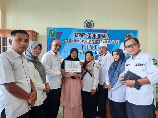 Pemerintah Kabupaten Solok Gelar Rapat Koordinasi Tim Percepatan Akses Keuangan Daerah