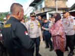 Menteri Sosial RI Tri Rismaharini Kunjungi Lokasi Bencana di Pesisir Selatan