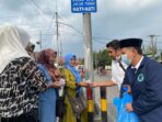 SMP Hikmah Padang Panjang Bagikan 1.000 Paket Takjil ke Masyarakat.