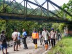 Gubernur Mahyeldi Tinjau Lokasi Banjir Bandang Padang Panjang, Pemko Padang Panjang Sudah Evakuasi Korban Banjir