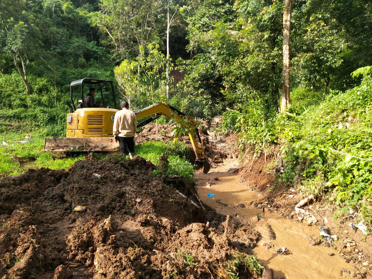 Pemerintah Kabupaten Solok Komitmen Atasi Kerusakan Infrastruktur Akibat Bencana Alam.