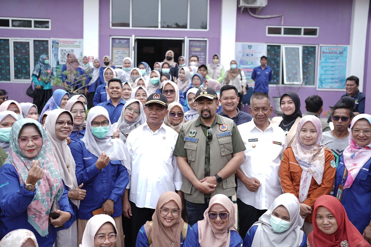 Tinjau Lokasi Banjir di Pesisir Selatan dan Padang Pariaman, Wagub Audy Pastikan Pemprov Sumbar Pulihkan Sektor Kesehatan dan Infrastruktur