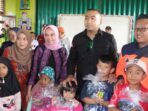 Wagub Sumbar Audy Joinaldy Kunjungi Anak-anak Korban Bencana di Agam, Salurkan Bantuan untuk Trauma Healing