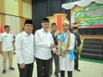 Wisuda Tahfidz SDIT dan SMPIT Iqro' Kota Solok, Gubernur Sumbar Mahyeldi Ansharullah Apresiasi Perhatian Orang Tua pada Pendidikan Agama bagi Anak