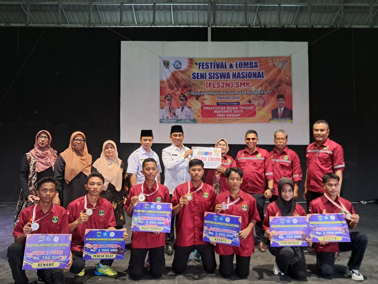 Atlit Muda Agam Juara O2SN SMK se-Sumatera Barat