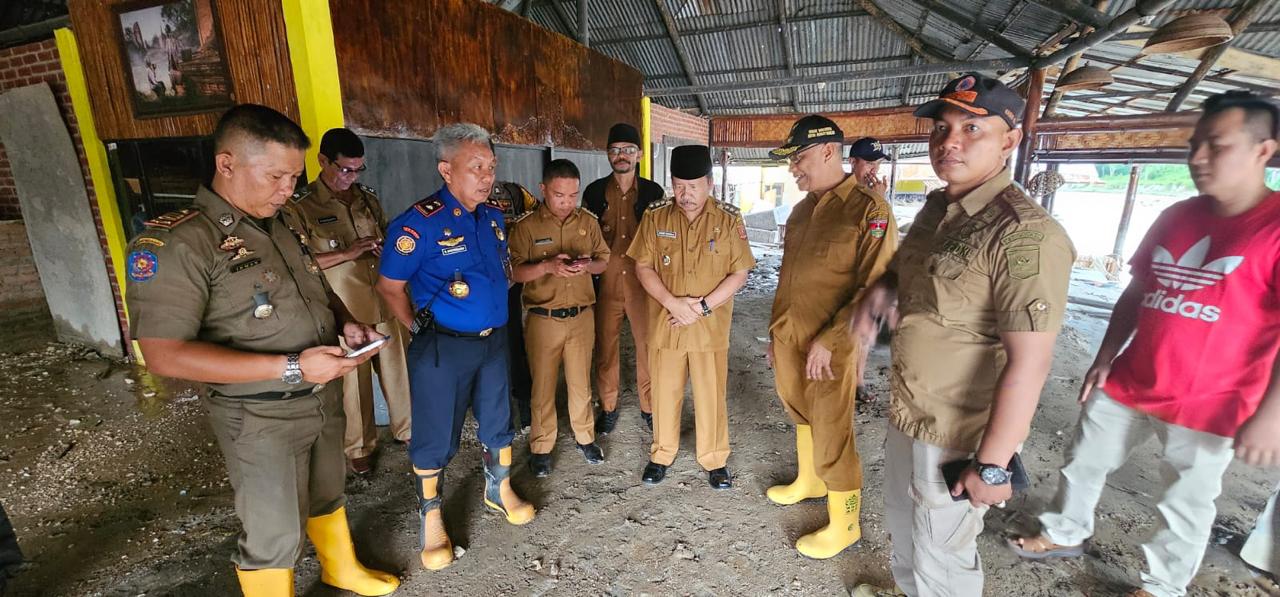 Banjir Nagari Sianok, Bupati Agam Andri Warman Imbau Warga untuk Waspada.