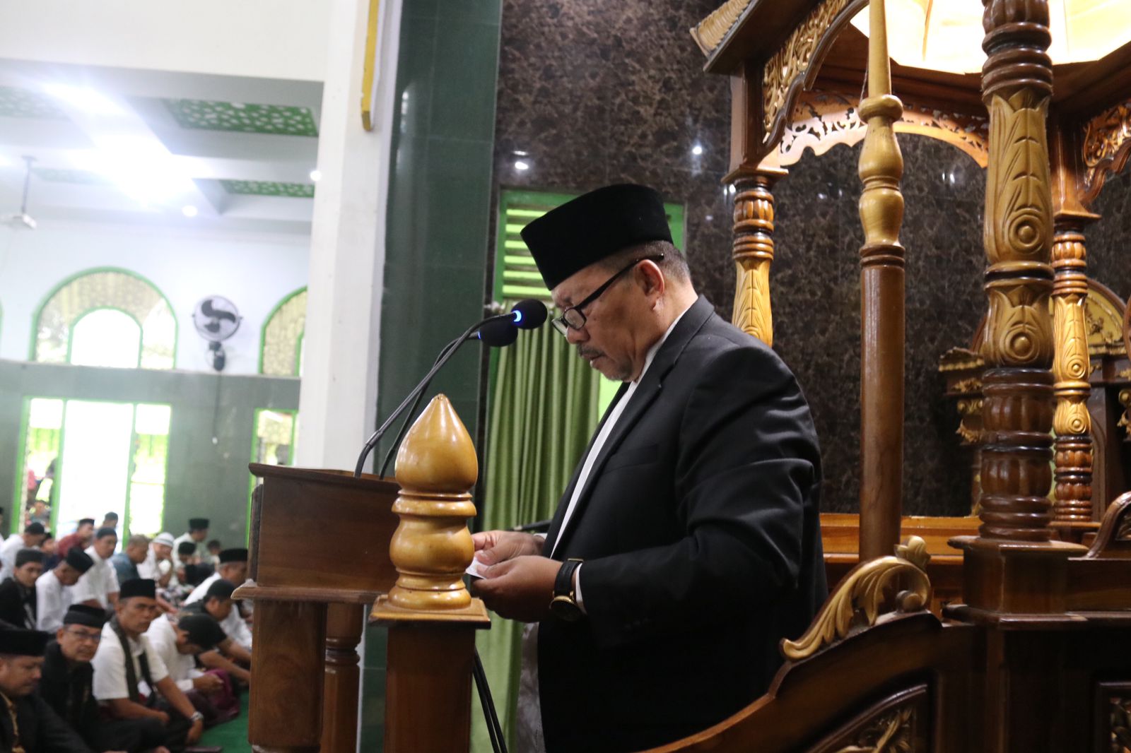 Pemerintah Kabupaten Agam Shalat Idul Adha 1445 H di Masjid Agung Nurul Falah