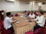 Pj Wako Padang Panjang Sonny Budaya Putra Temui Kadisdik Provinsi Upayakan Solusi Peserta Didik Baru Tidak Tertampung di SMA Negeri