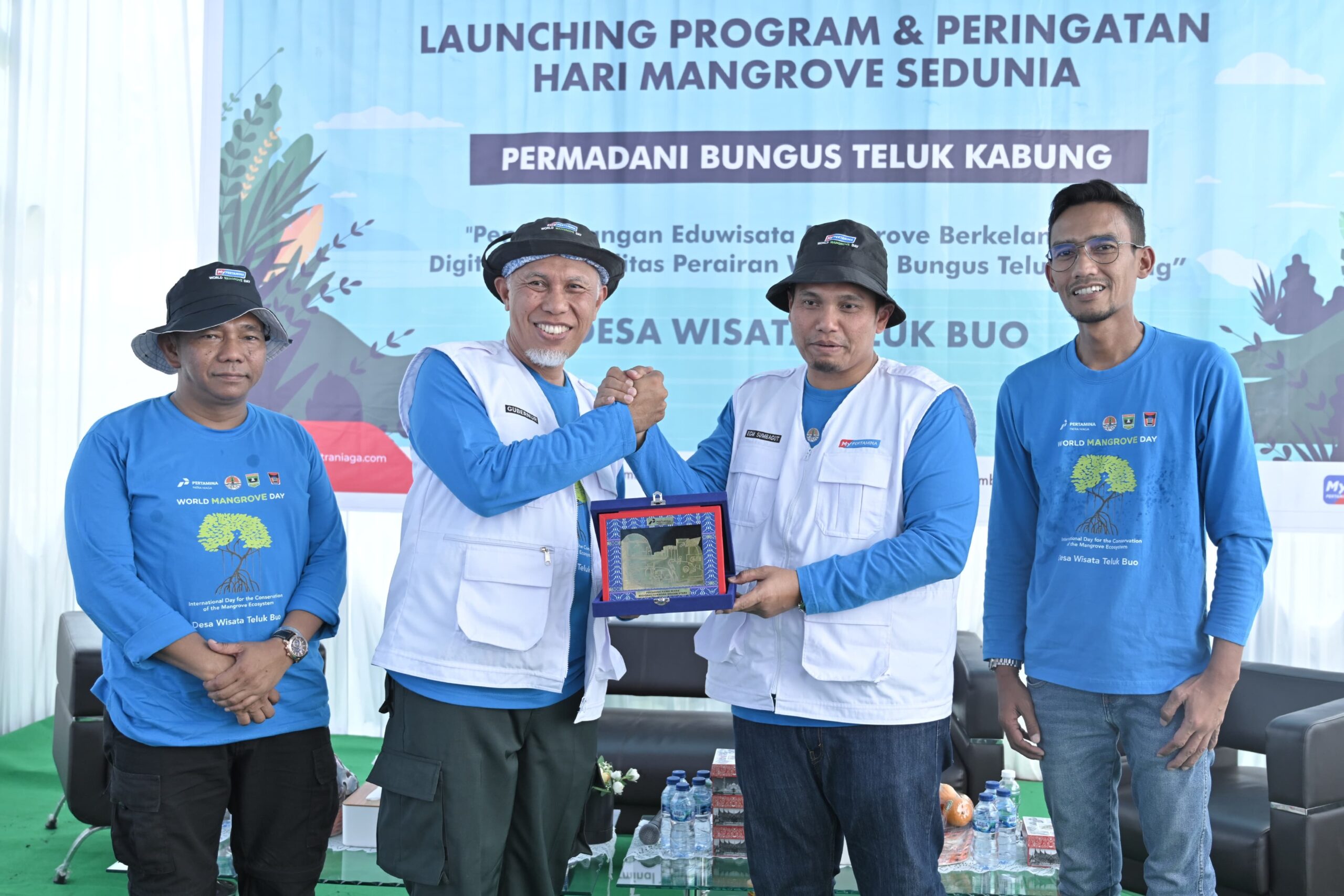 Bersepeda Motor ke Teluk Buo, Gubernur Mahyeldi Ansharullah Apresiasi Perhatian Pertamina pada Masyarakat Pesisir Pantai