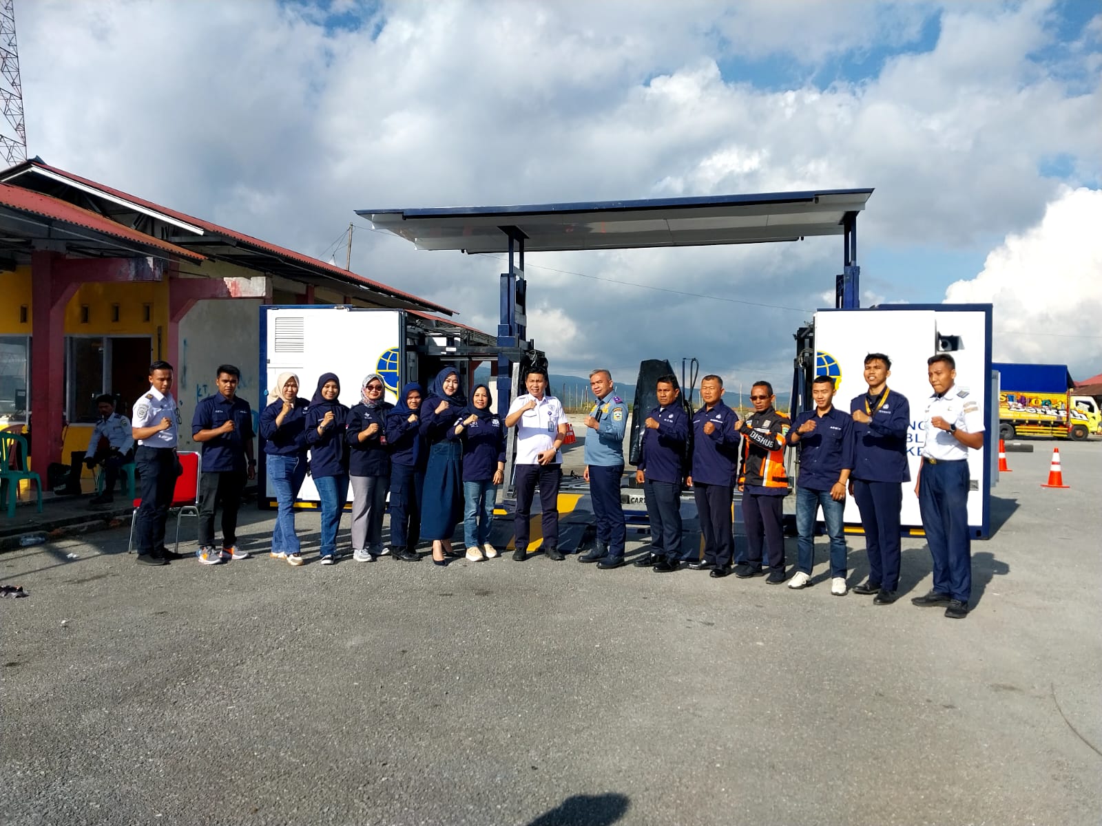 Dinas Perhubungan Kabupaten Solok Berikan Layanan Keliling Uji Kendaraan Bermotor di Terminal Alahan Panjang