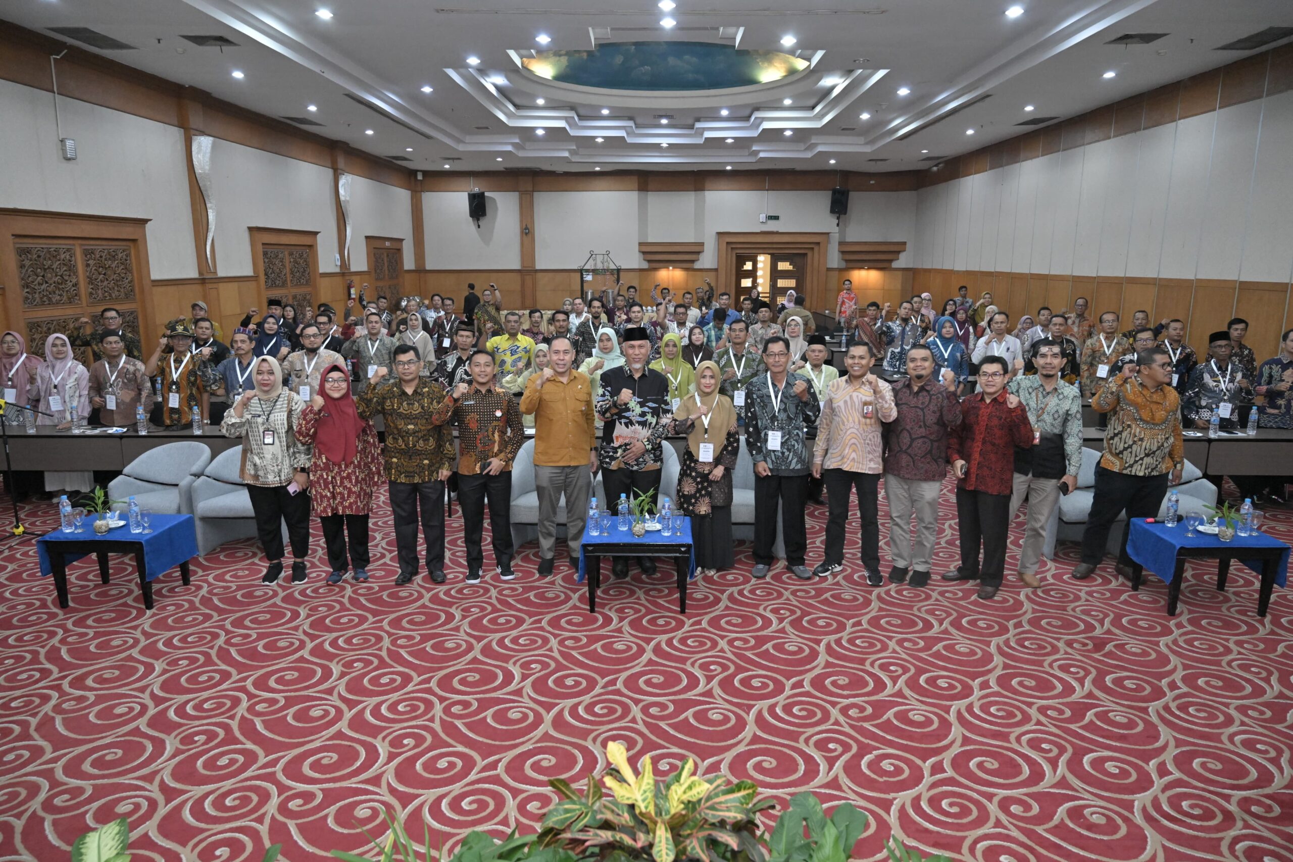 Pemprov Sumbar Gelar Pelatihan Bagi Perangkat Desa dan Nagari Wujudkan Tata Kelola Pemerintahan yang Bersih