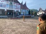 Apel Pagi Pemerintah Kabupaten Solok, Sekwan DPRD Zaitul Ikhlas Sampaikan Pentingnya Disiplin dan Pembaruan Jadwal Kegiatan