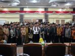 Bupati Epyardi Asda Kukuhkan Forum Kerapatan Adat Nagari Kabupaten Solok Periode 2024-2029.