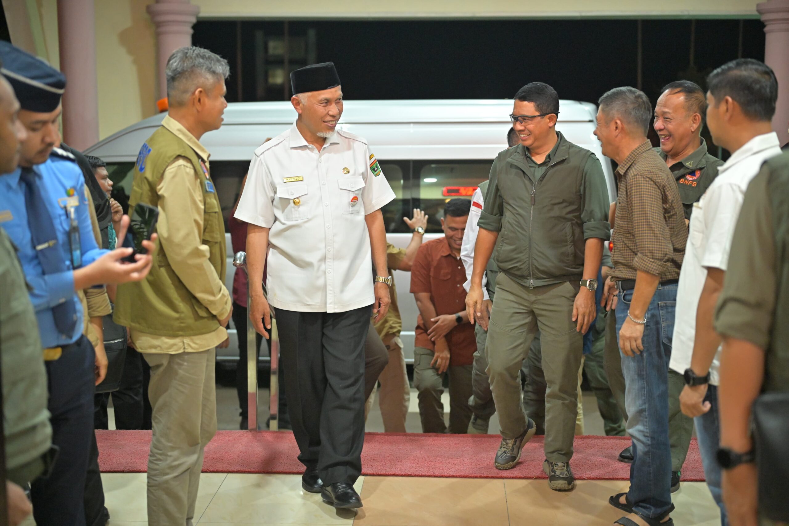 Gubernur Mahyeldi Ansharullah dan Forkopimda Sambut Kunjungan Kerja Kepala BNPB Letjen Suharyanto di Sumbar