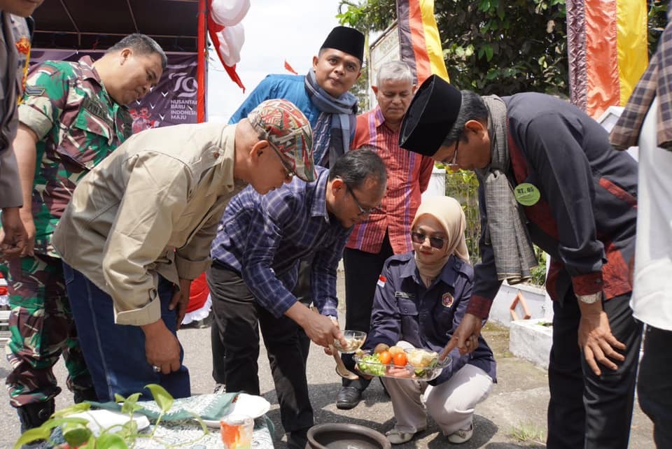 HUT RI ke-79 di Silaing Atas Diisi dengan Berbagai Perlombaan