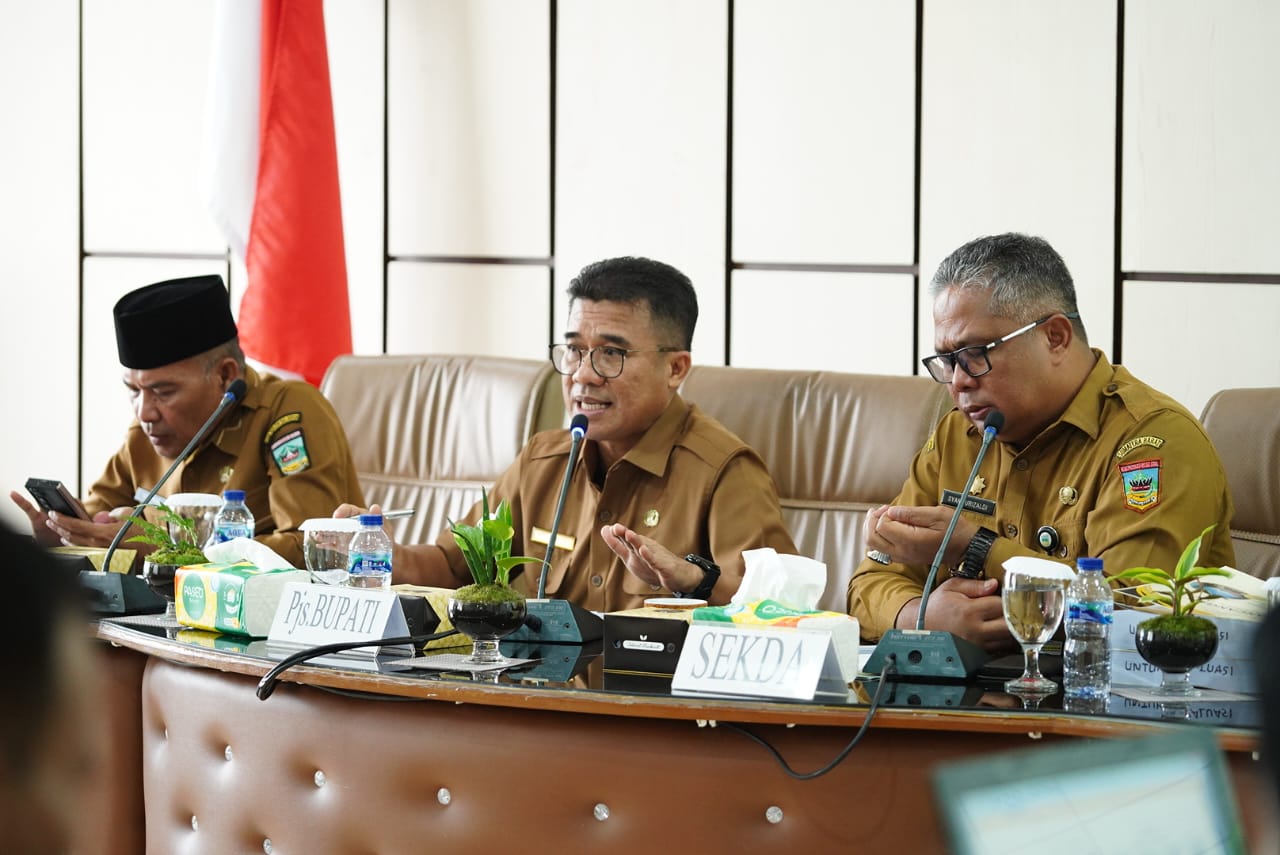 Pemerintah Kabupaten Solok Selatan Evaluasi Pelaksanaan Kegiatan Fisik