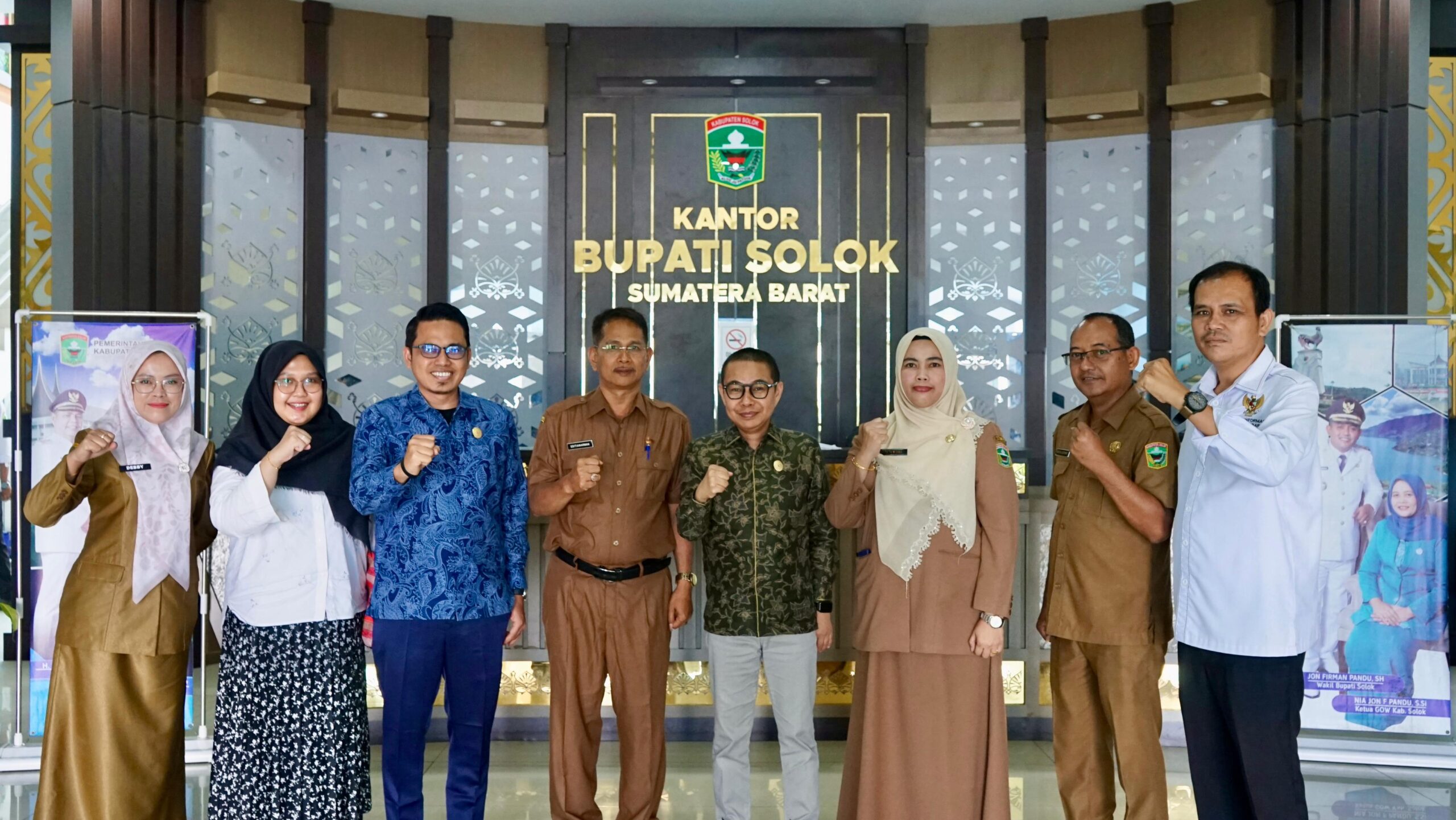 Diskominfo Kabupaten Solok Terima Tim Visitasi Komisi Informasi Sumatera Barat