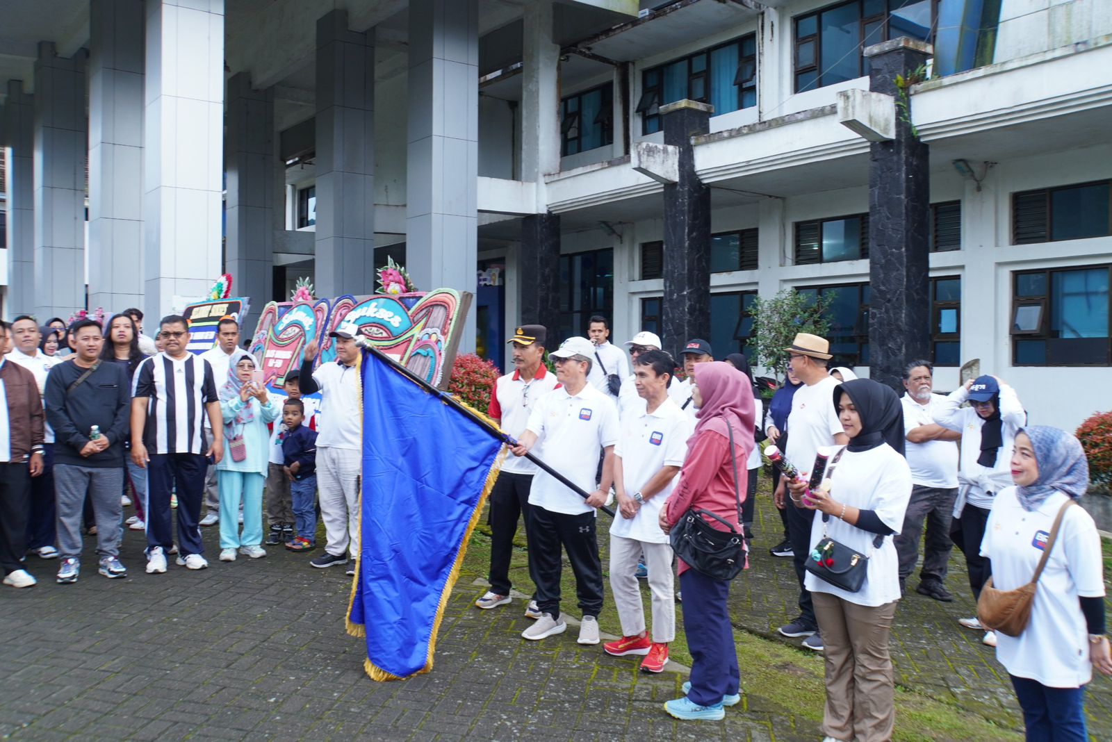 Dies Natalis ke-59 ISI Padang Panjang Gelar Jalan Santai