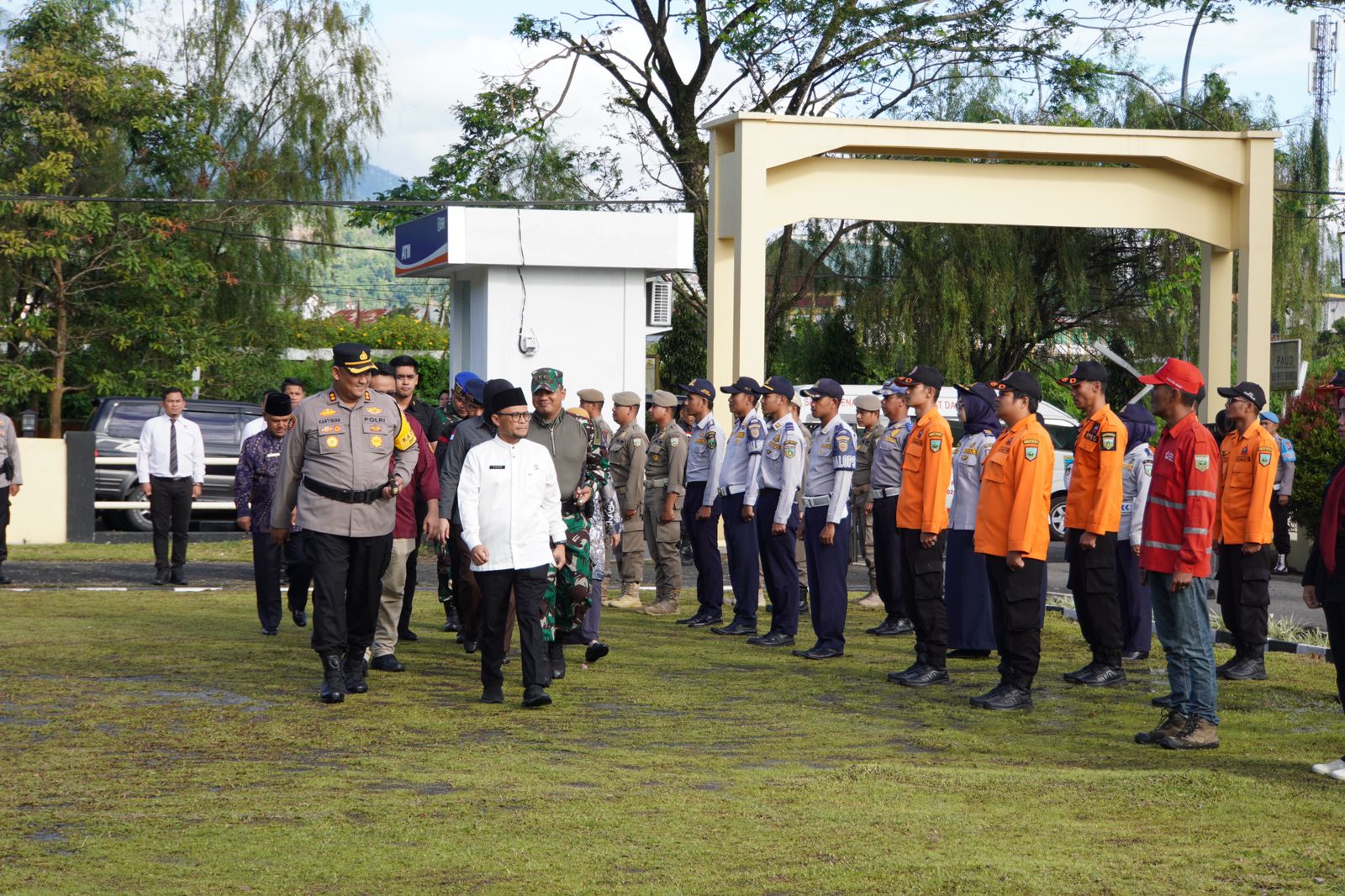 Polres Padang Panjang Gelar Apel Operasi Lilin 2024 Amankan Natal 2024 dan Tahun Baru 2025