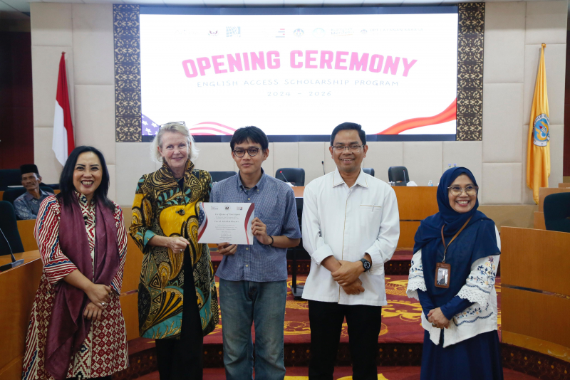 Universitas Negeri Padang dan Kedutaan Besar AS Hadirkan Beasiswa Access